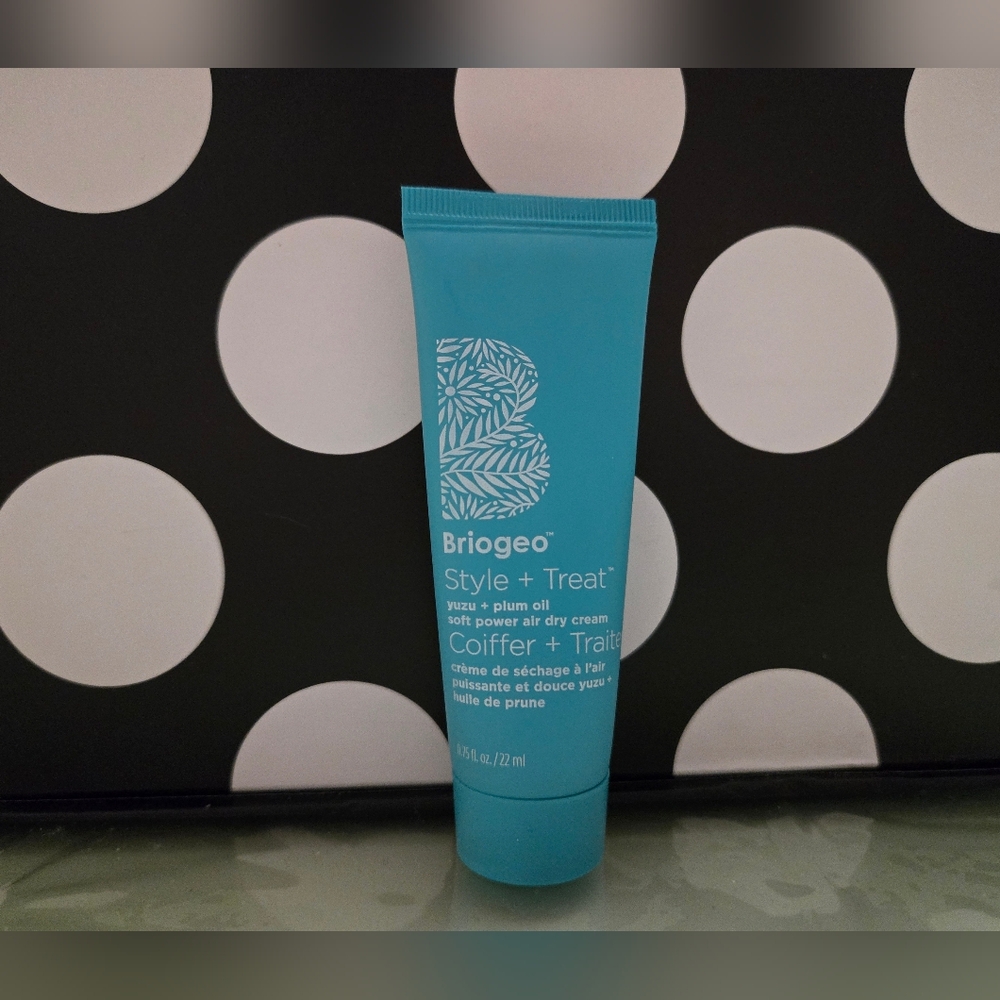 5/$25✨️Briogeo Style Cream✨️